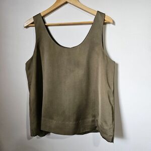 NWT J CREW OLIVE SCOOP NECK MINIMALIST TANK TOP SIZE LARGE